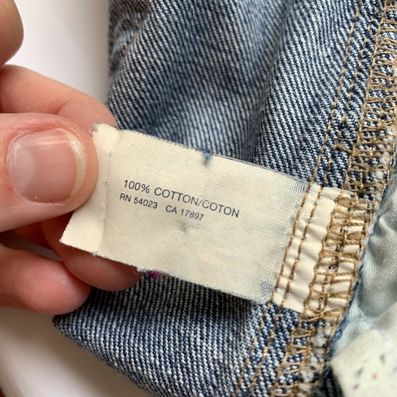 GAP | distressed blue denim jean shorts - Picture 12 of 13